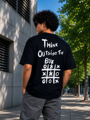 Think Outside the box madpaten Oversized T-shirt